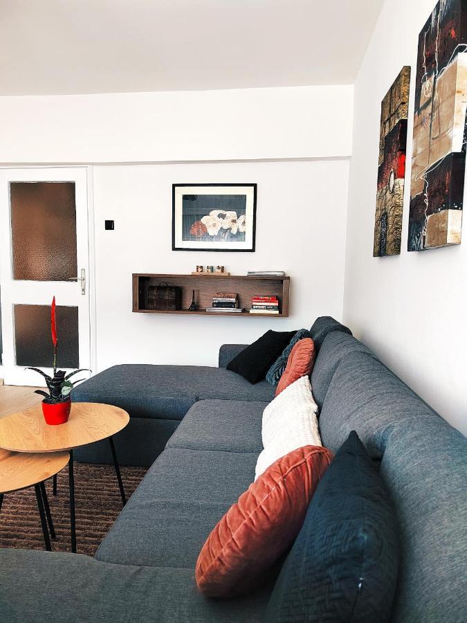 Spacious And Modern Apartment In Town Center Konjic Bagian luar foto