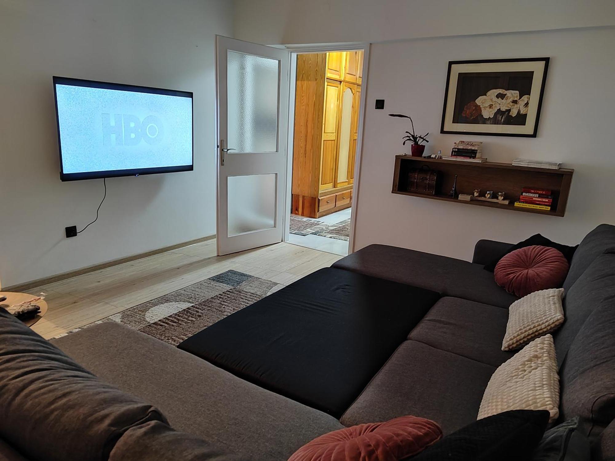 Spacious And Modern Apartment In Town Center Konjic Bagian luar foto